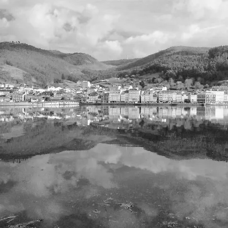 The Cliffs - Mansión Del Indiano I * Viveiro